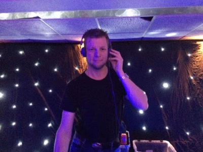 Bruiloft dj voor een feest