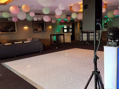 white twinkle verlichte dansvloer met drive in show white twinkle verlichte dansvloer